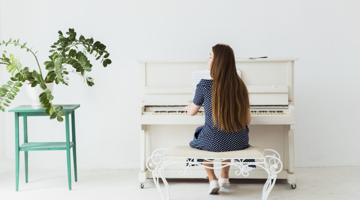 Hire Movers When Moving a Piano